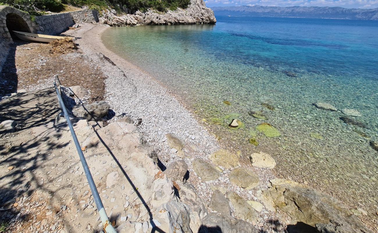 Belecica beach'in fotoğrafı hafif çakıl yüzey ile