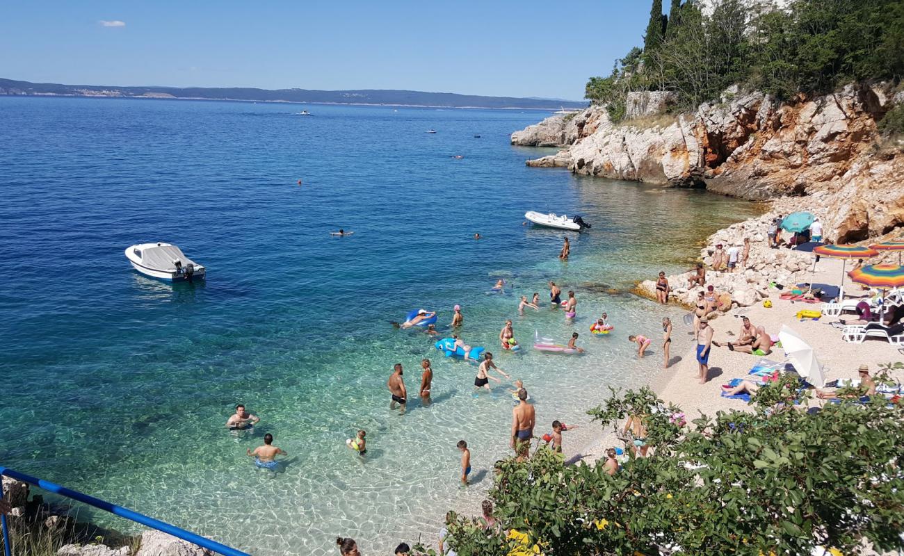 Beach Skrpun'in fotoğrafı gri ince çakıl taş yüzey ile