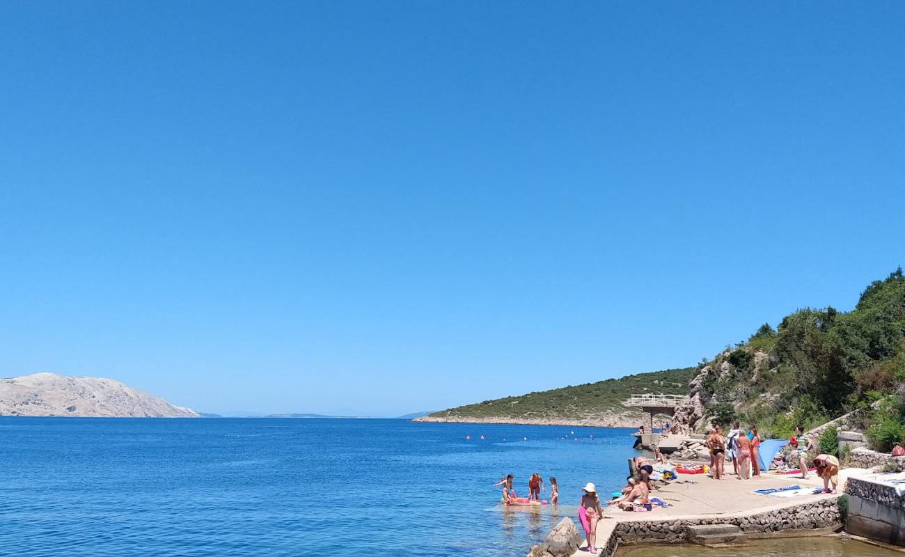 Stinica Beach'in fotoğrafı beton kapak yüzey ile