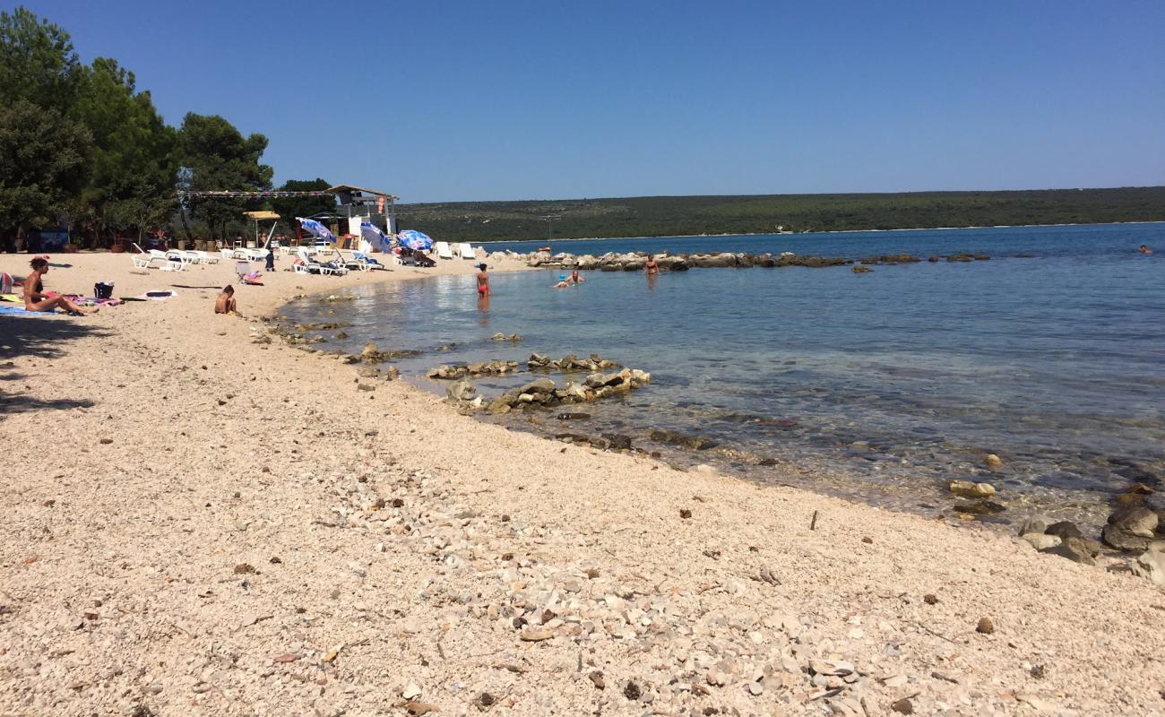 Plaza Ridimutak'in fotoğrafı taşlar yüzey ile