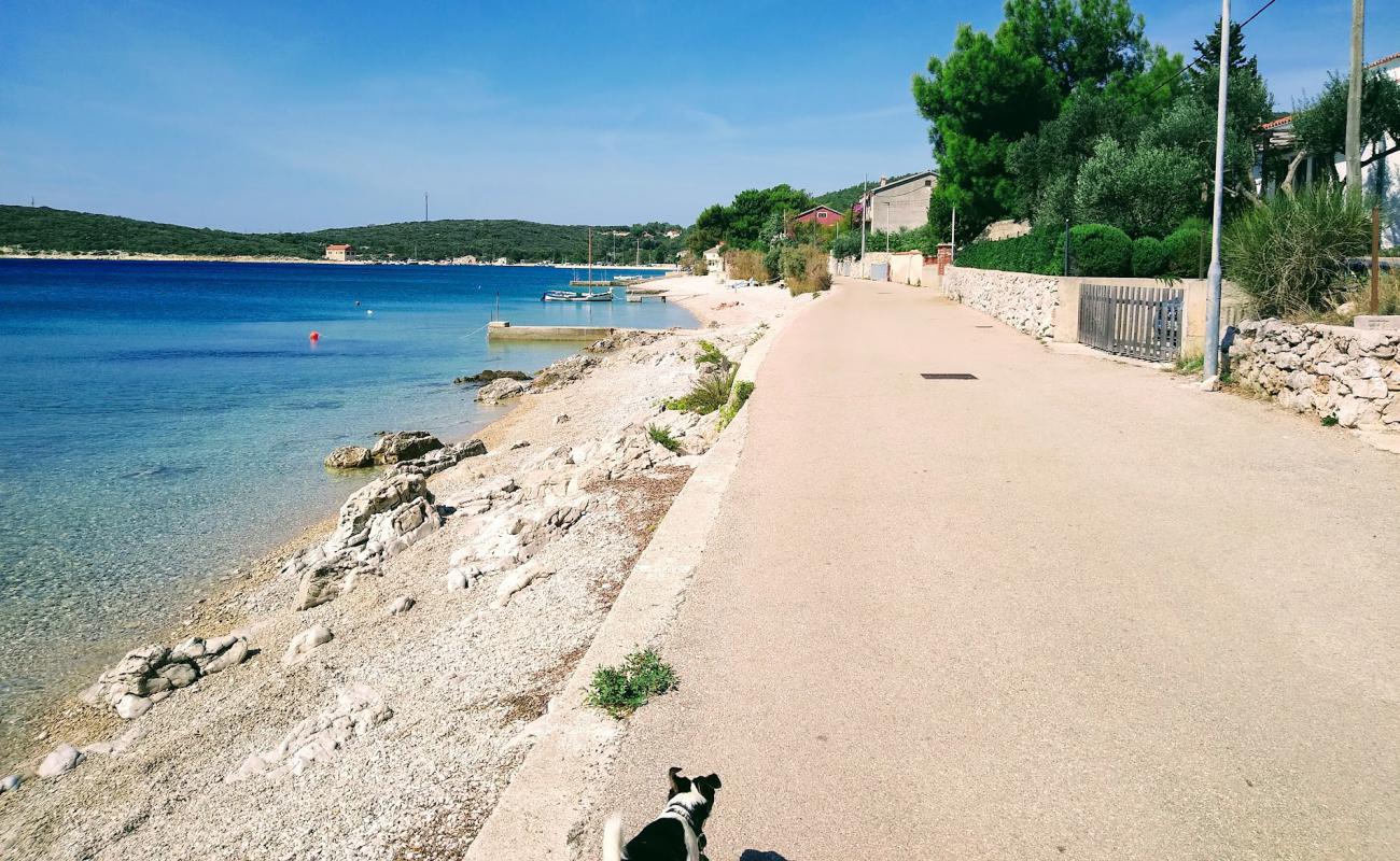 Plaza Martinscica'in fotoğrafı hafif çakıl yüzey ile