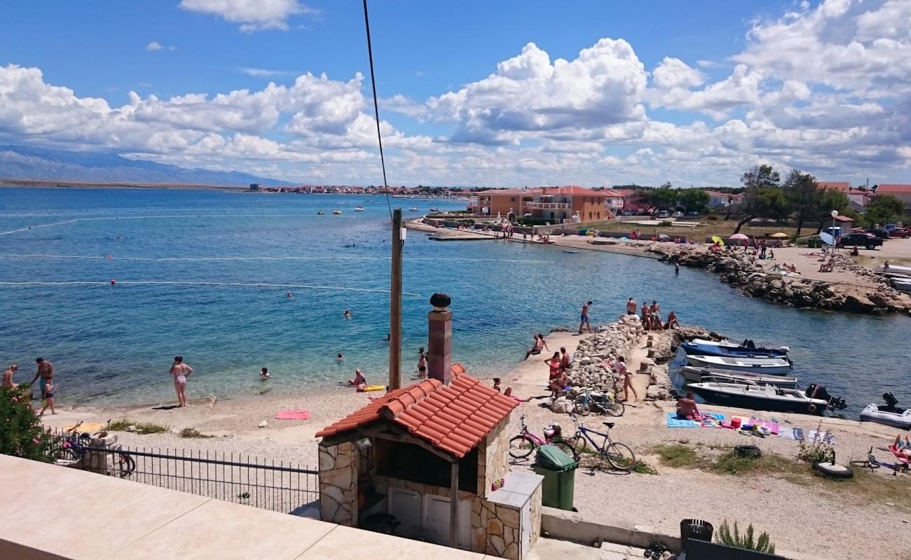 Plaza Brdonja'in fotoğrafı taşlar yüzey ile