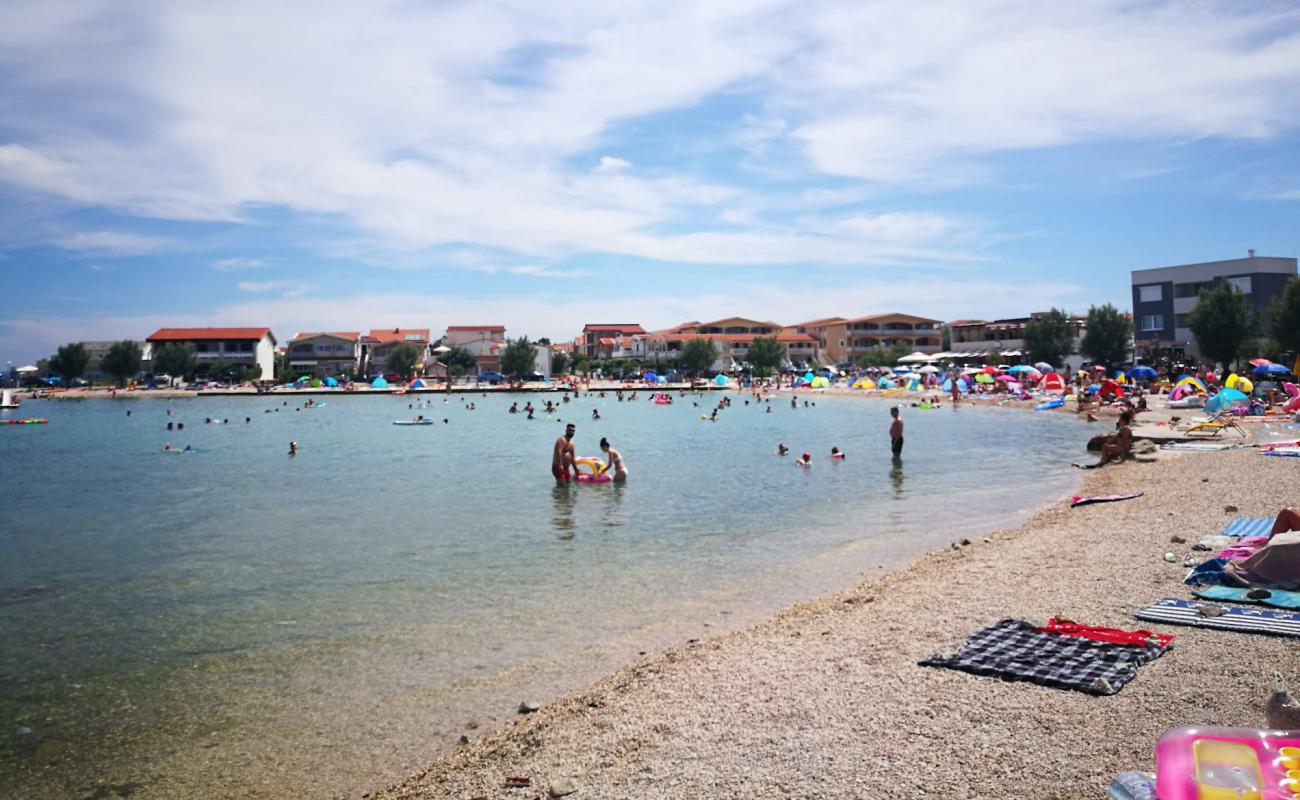 Plaza Zitna'in fotoğrafı gri çakıl taşı yüzey ile