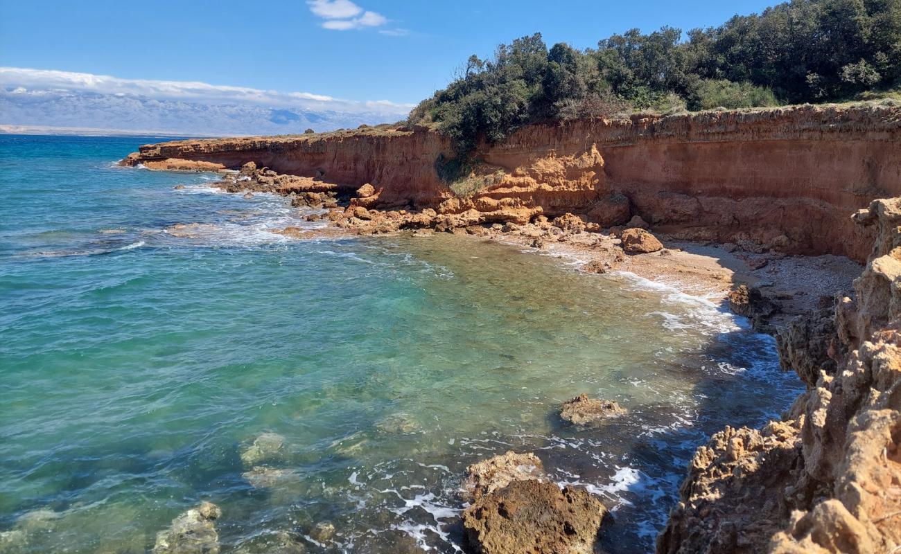 Vrulja Beach'in fotoğrafı taşlar yüzey ile