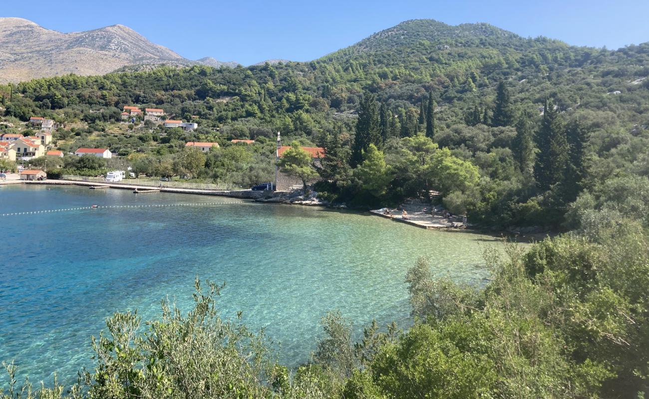 Beach Banja'in fotoğrafı taşlar yüzey ile