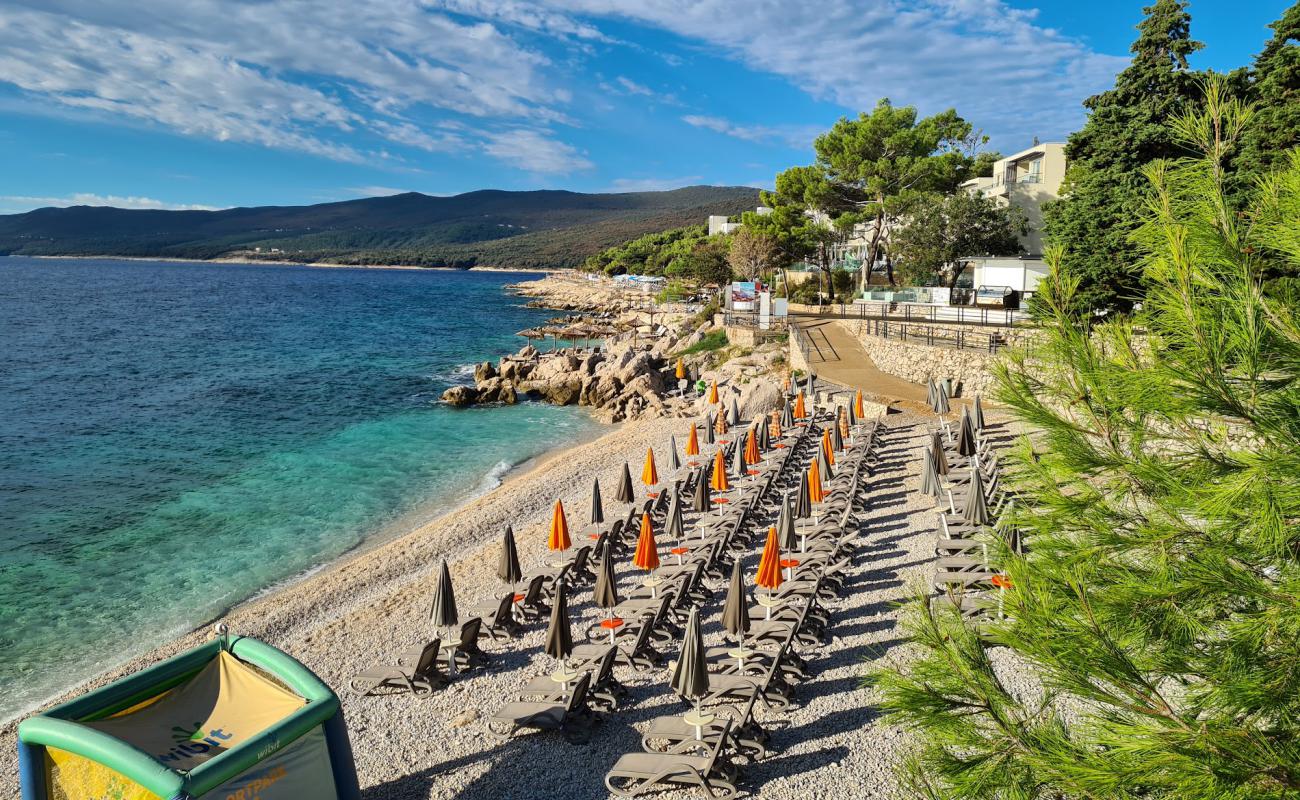 Maro Family Beach'in fotoğrafı hafif çakıl yüzey ile