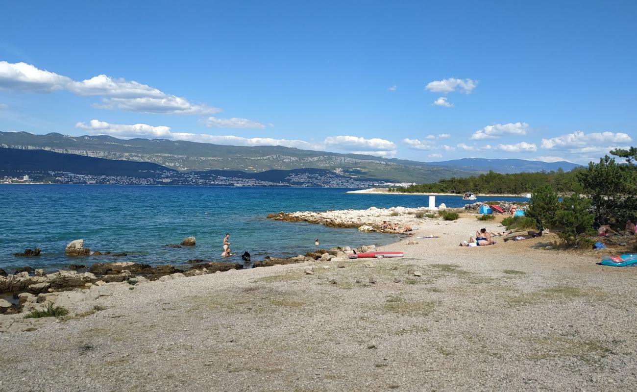 Plaza za pse Klimno'in fotoğrafı taşlar yüzey ile