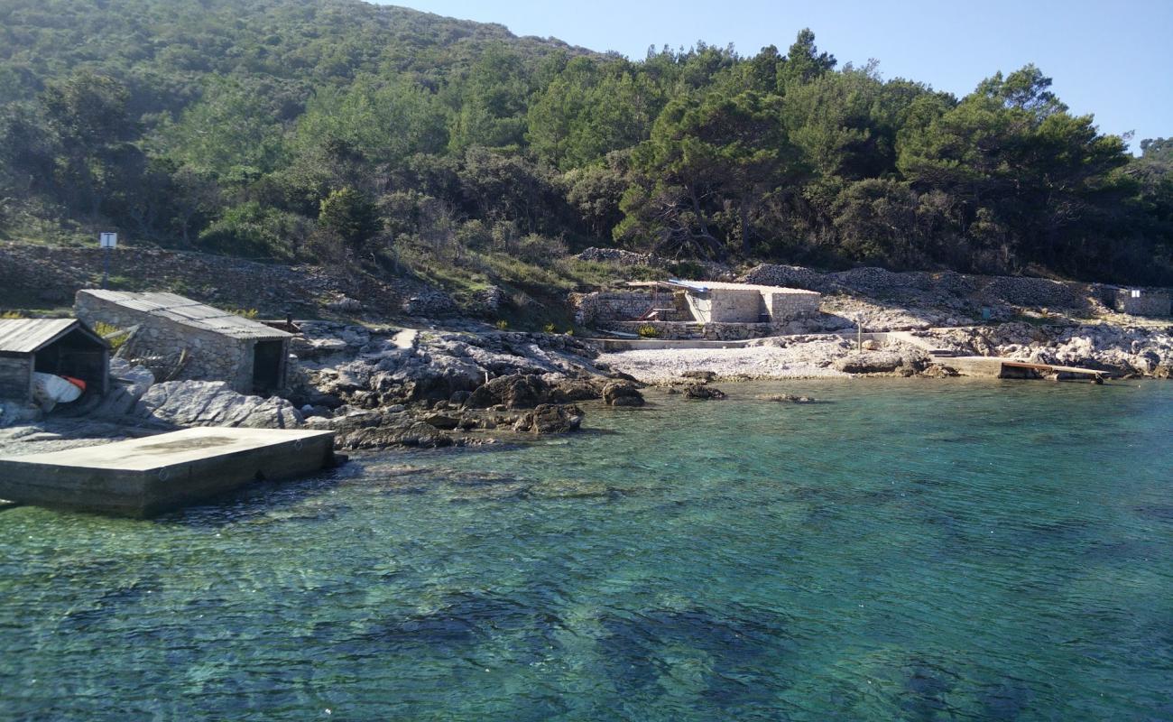 Cunski Beach'in fotoğrafı taşlar yüzey ile