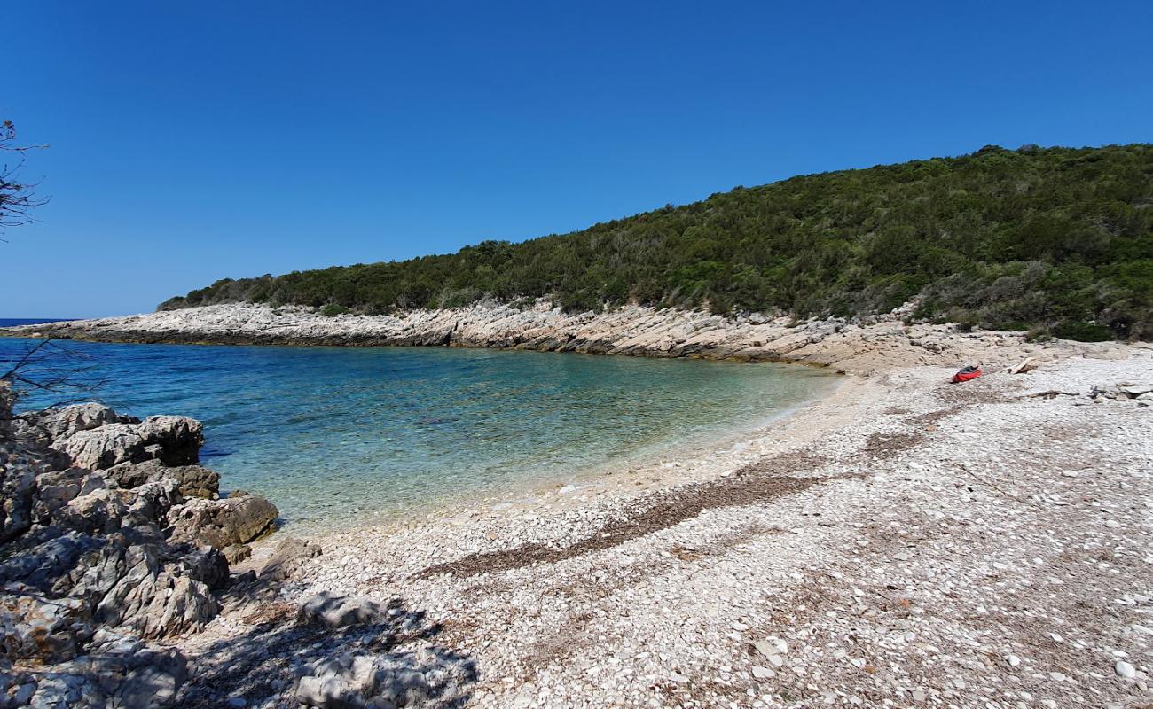 Konalic Bay'in fotoğrafı taşlar yüzey ile