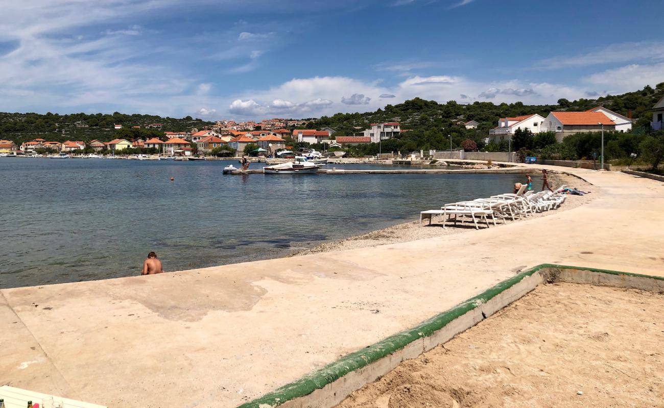 Polokva Beach'in fotoğrafı hafif ince çakıl taş yüzey ile