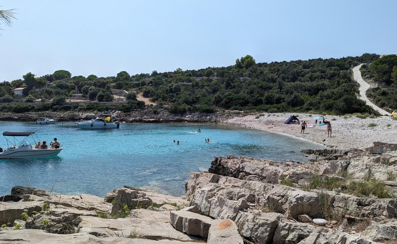 Solinska Beach'in fotoğrafı taşlar yüzey ile