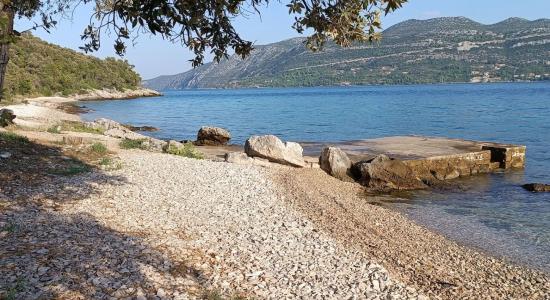 Beach Tri Zala, Korcula