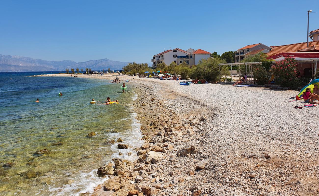 Gumonca Beach'in fotoğrafı hafif çakıl yüzey ile