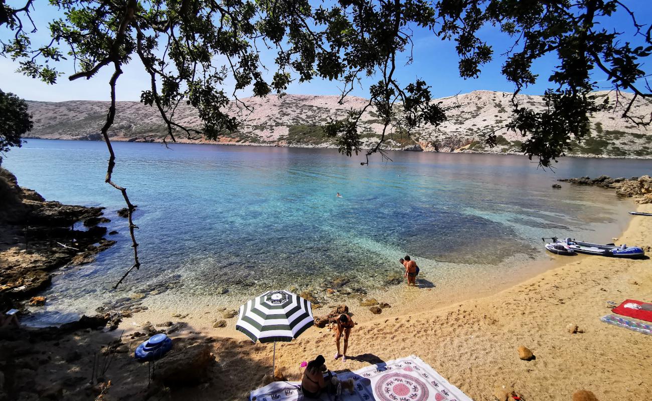 Plaza Coprnica'in fotoğrafı bej çakıl yüzey ile