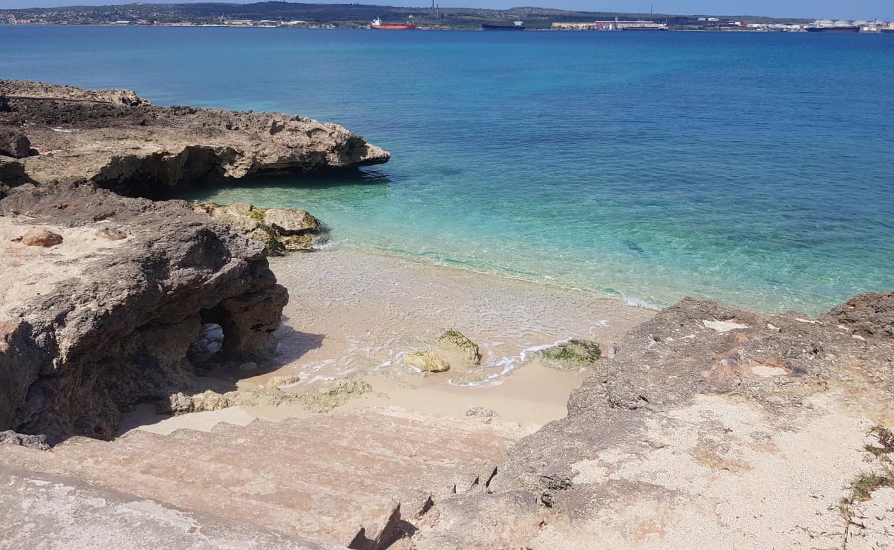 Playa El bahia'in fotoğrafı beton kaplı yüzey yüzey ile
