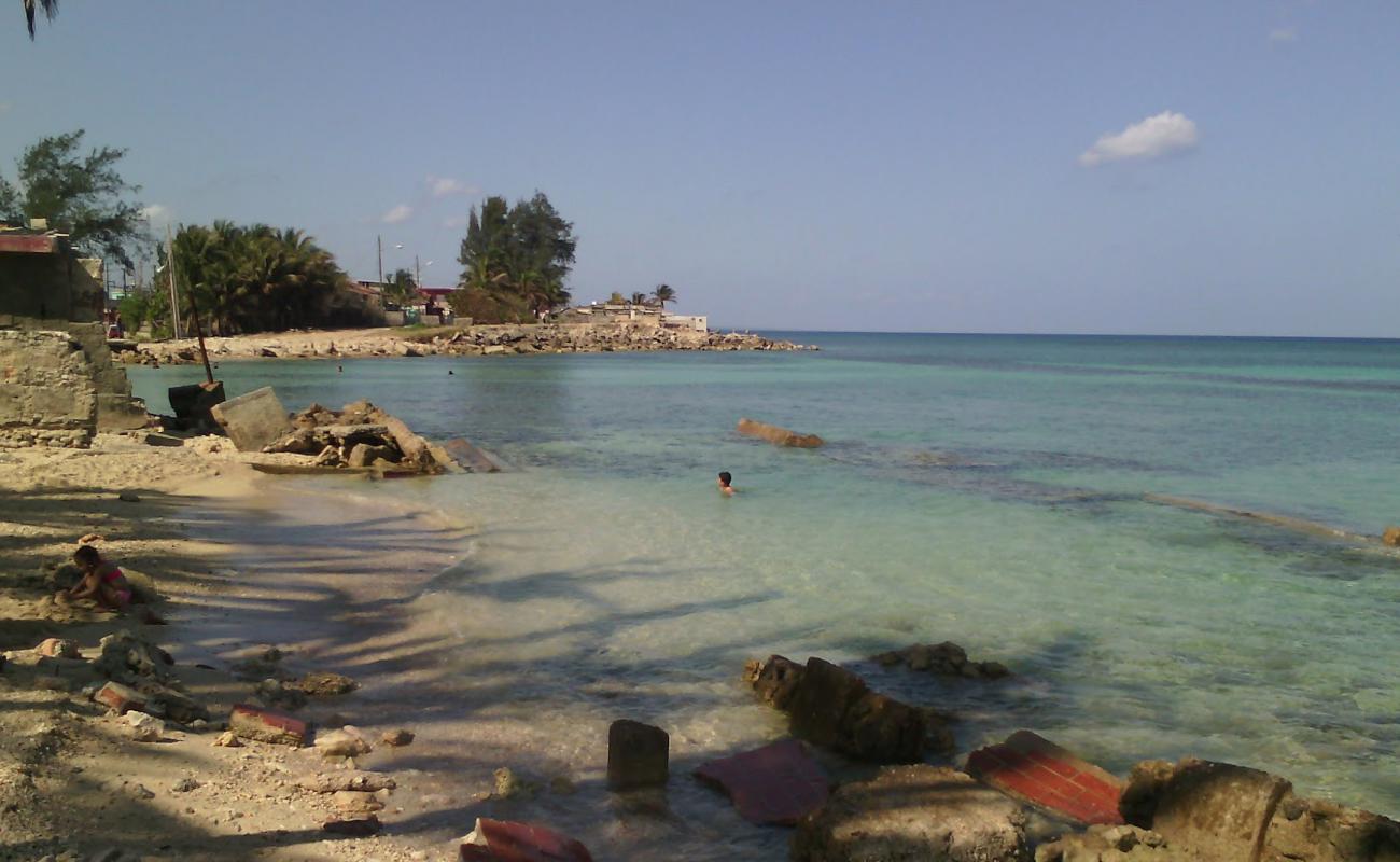 Playa de Jaimanitas'in fotoğrafı parlak kum yüzey ile