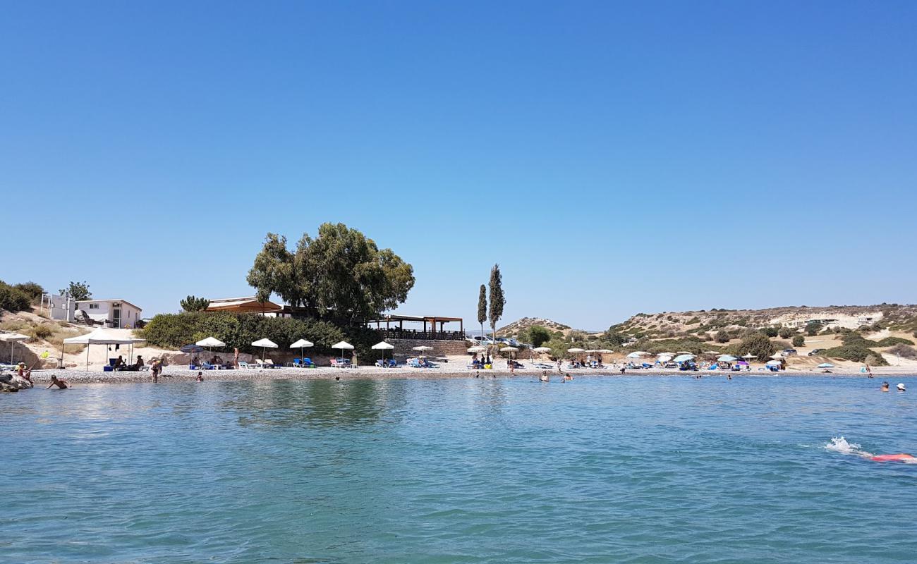 Wild Milanda beach'in fotoğrafı bej çakıl yüzey ile
