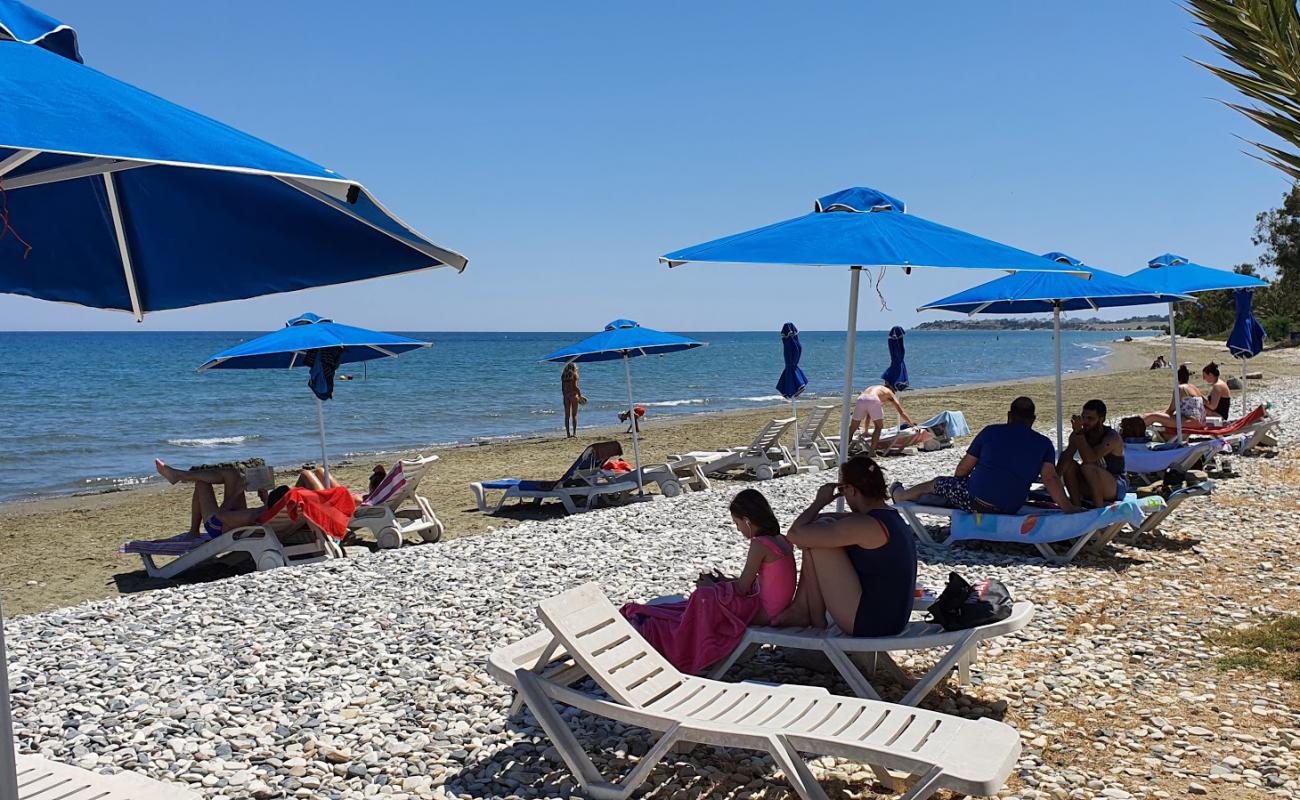 Meneou beach'in fotoğrafı çakıl ile kum yüzey ile