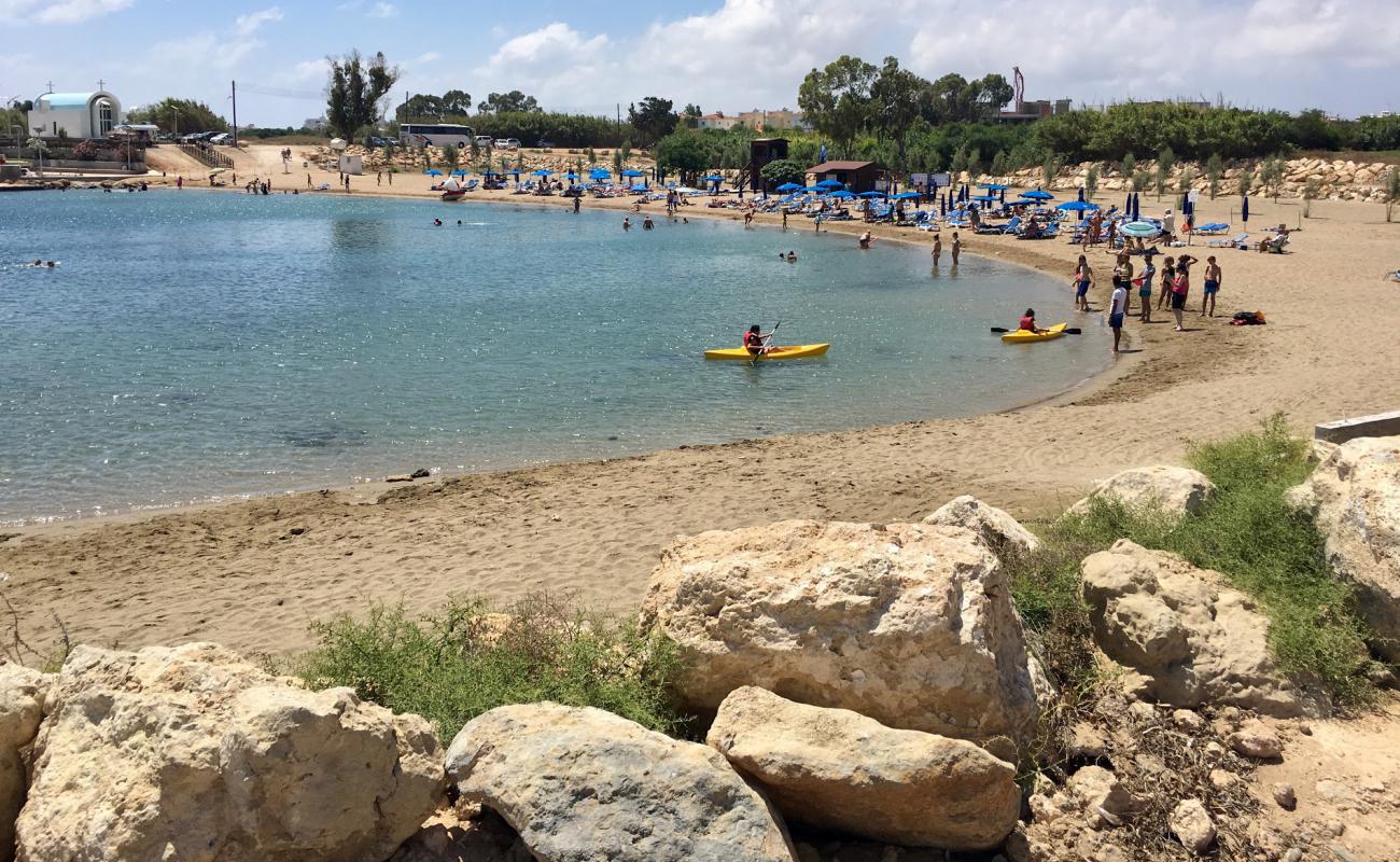 Trinity beach'in fotoğrafı parlak kum yüzey ile