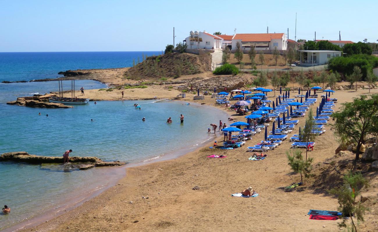 Armyropigado beach'in fotoğrafı parlak kum yüzey ile