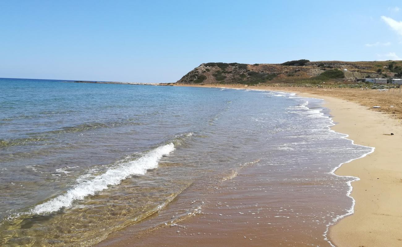 Kaplica beach'in fotoğrafı i̇nce bej kum yüzey ile