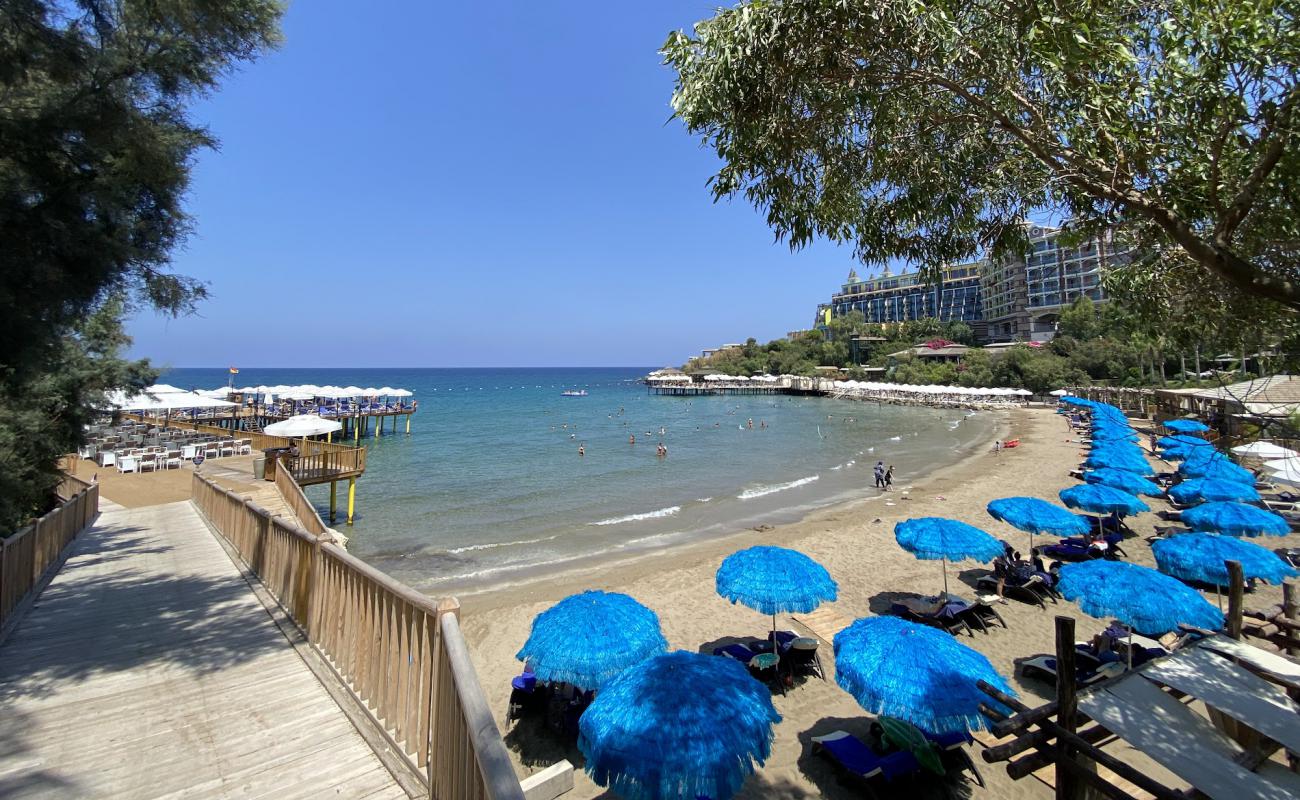 Merit Crystal Beach'in fotoğrafı açık bej kum yüzey ile