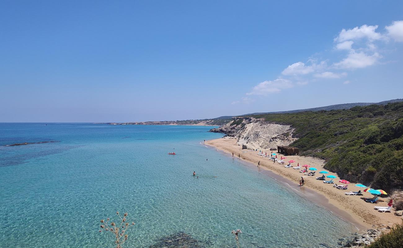 Yilmaz Beach'in fotoğrafı açık bej kum yüzey ile