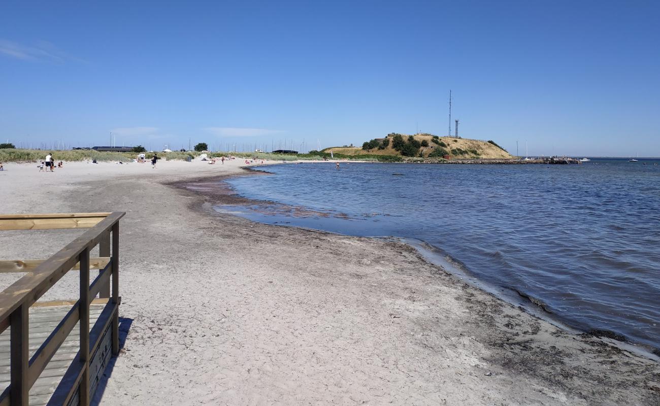 Mormorstranden Beach'in fotoğrafı parlak kum yüzey ile