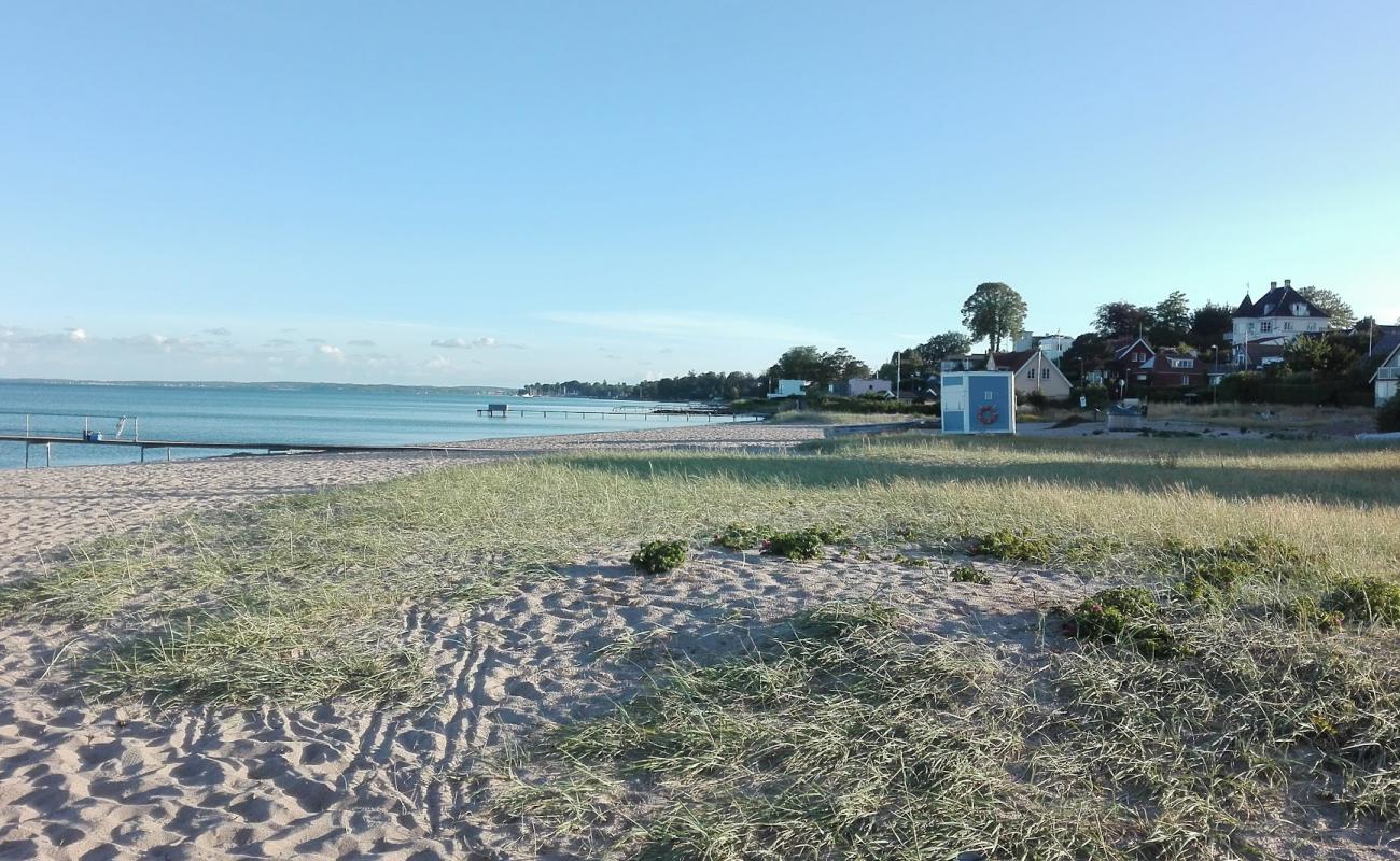 Espergarde Beach'in fotoğrafı açık bej kum yüzey ile