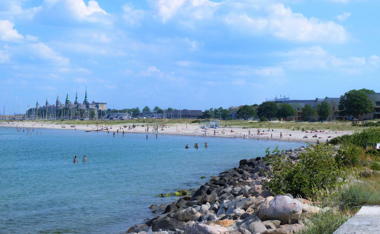 Gummi Beach'in fotoğrafı açık bej kum yüzey ile