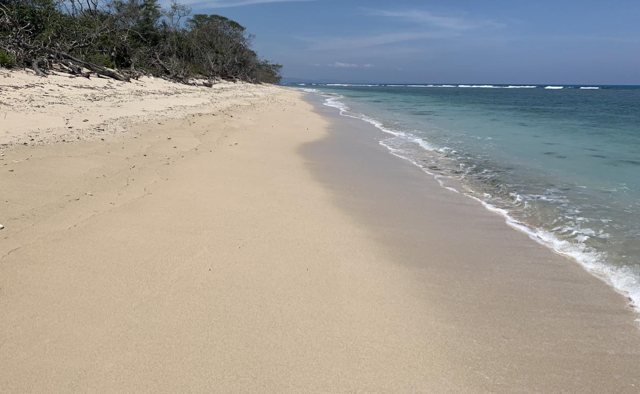 Playa Cupellito'in fotoğrafı açık bej kum yüzey ile