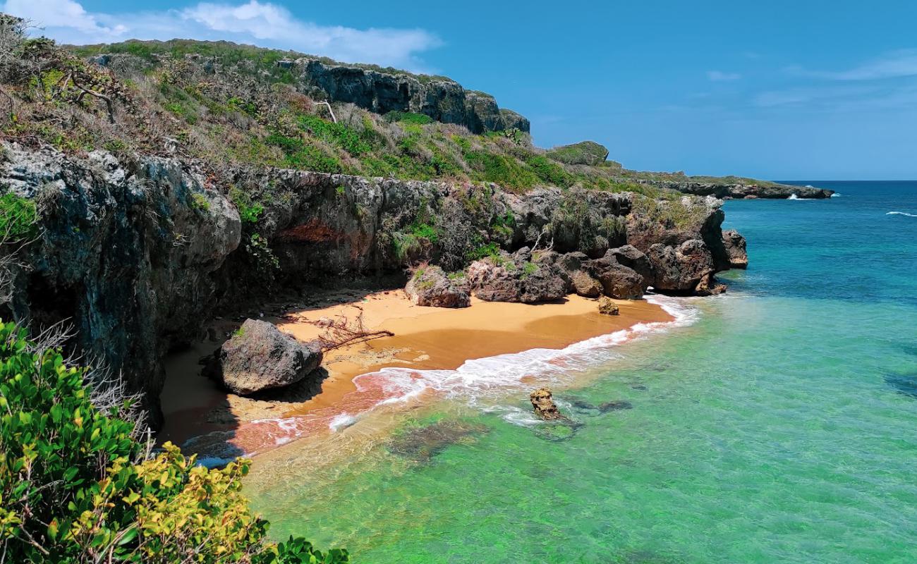 Playa Brivala'in fotoğrafı bej kum ve çakıl yüzey ile