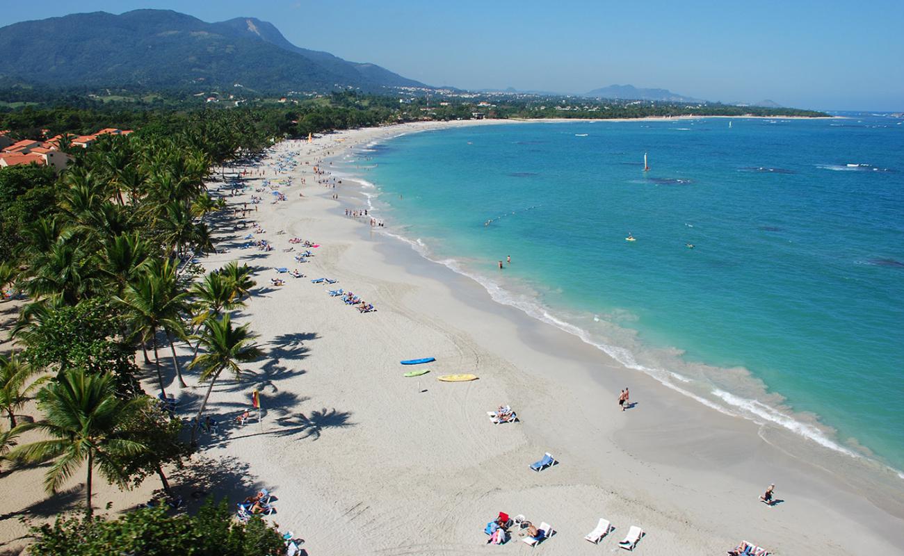 Costa dorada'in fotoğrafı parlak ince kum yüzey ile