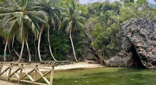 Playa Cueva