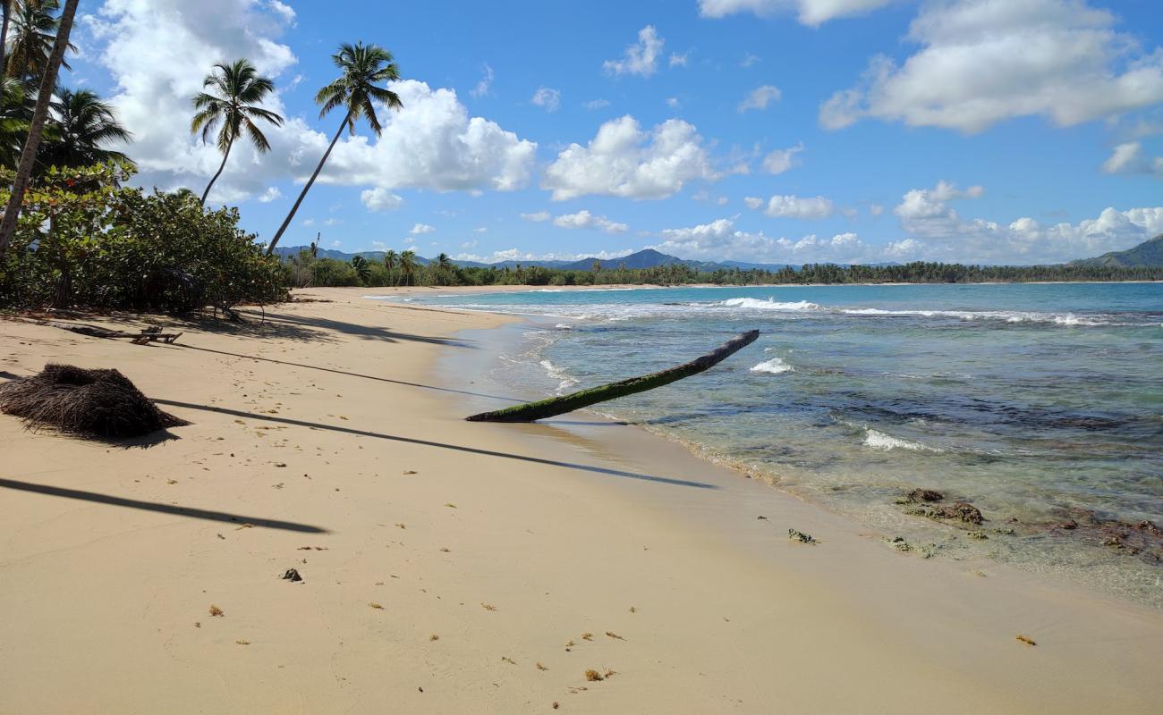 Playa Hicaco'in fotoğrafı açık bej kum yüzey ile