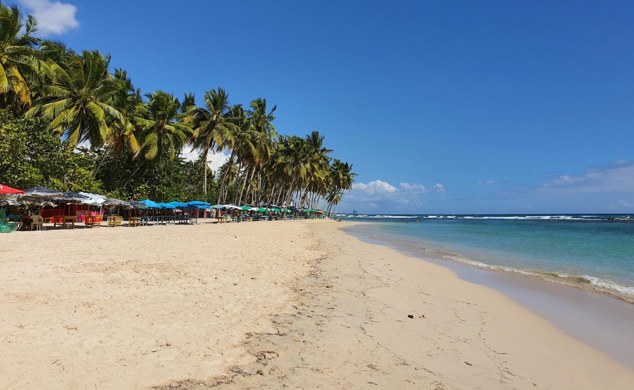 Guayacanes beach'in fotoğrafı i̇nce bej kum yüzey ile