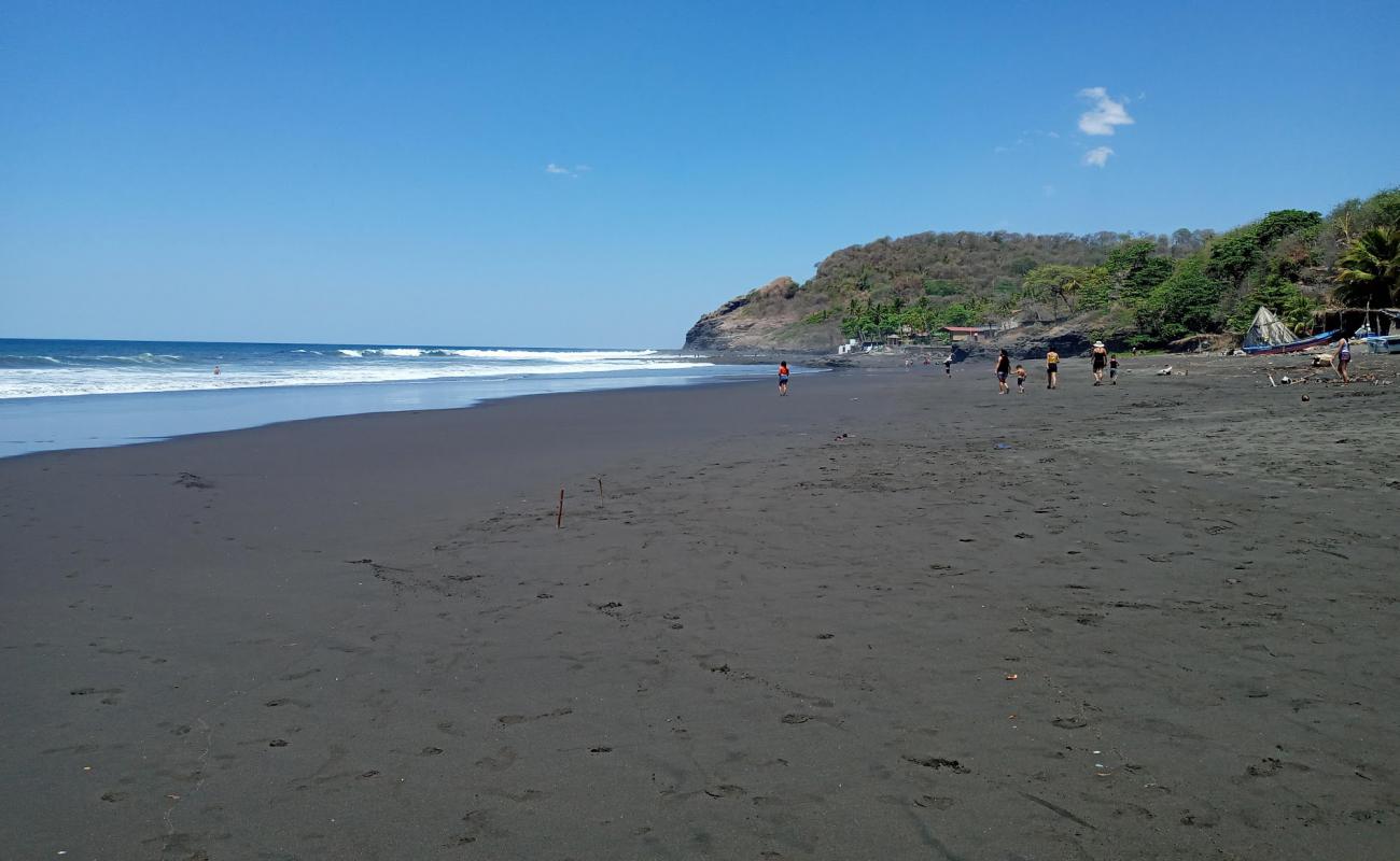 Mizata beach'in fotoğrafı gri kum yüzey ile