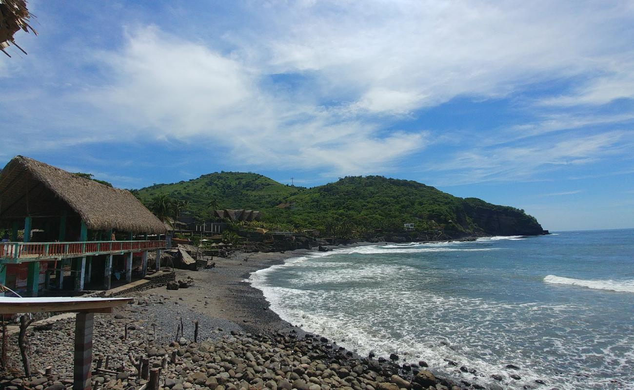 El Zonte beach'in fotoğrafı gri kum ve çakıl yüzey ile