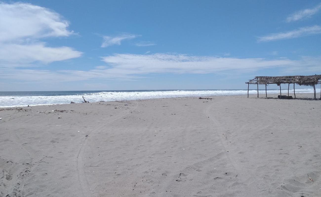 Tasajera beach'in fotoğrafı gri kum yüzey ile