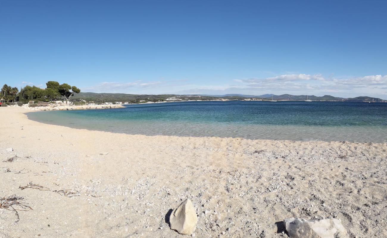 Plage Capucins'in fotoğrafı parlak kum yüzey ile