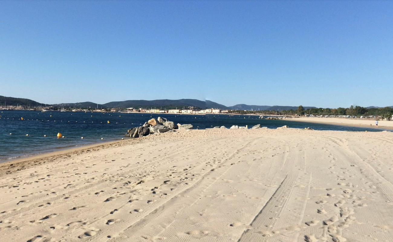 Beach les Tamaris'in fotoğrafı ve yerleşim