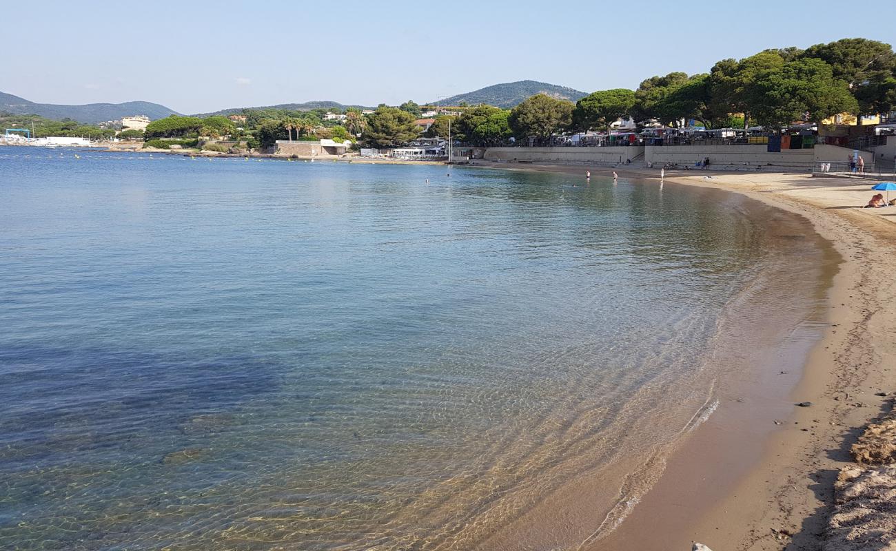 San Peire Plajı'in fotoğrafı açık bej kum yüzey ile