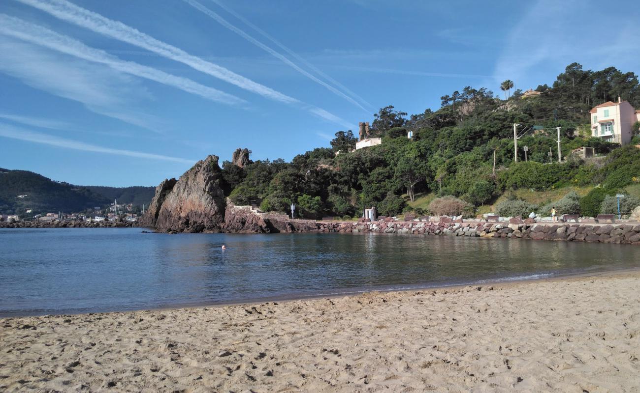 Plage de la Raguette'in fotoğrafı parlak ince kum yüzey ile