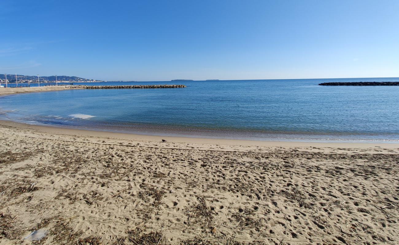 Plage du Sable d'Or'in fotoğrafı i̇nce bej kum yüzey ile