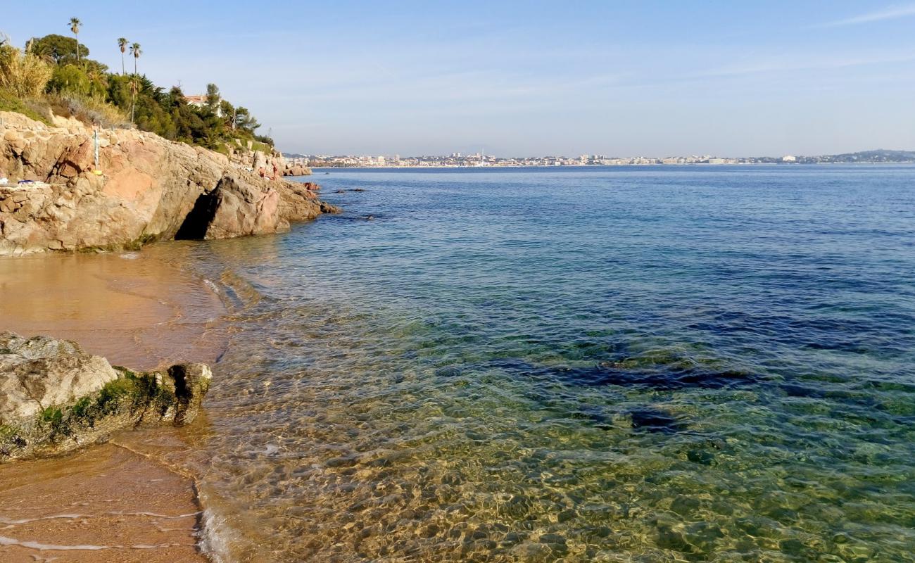 Plage de la batterie'in fotoğrafı çakıl ile kum yüzey ile