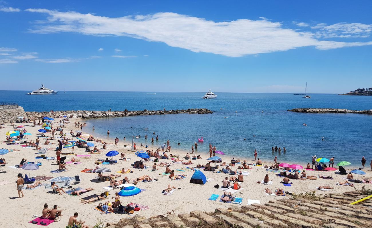 Plage de la Gravette'in fotoğrafı parlak kum yüzey ile