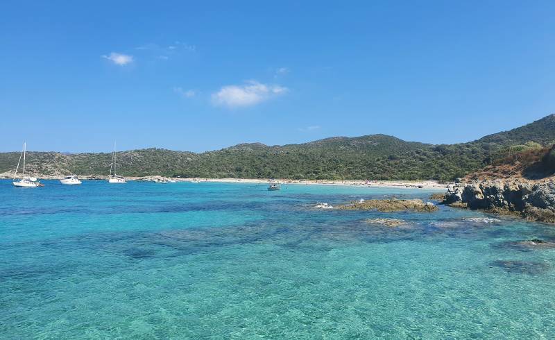 Plage Du Lotu'in fotoğrafı parlak ince kum yüzey ile