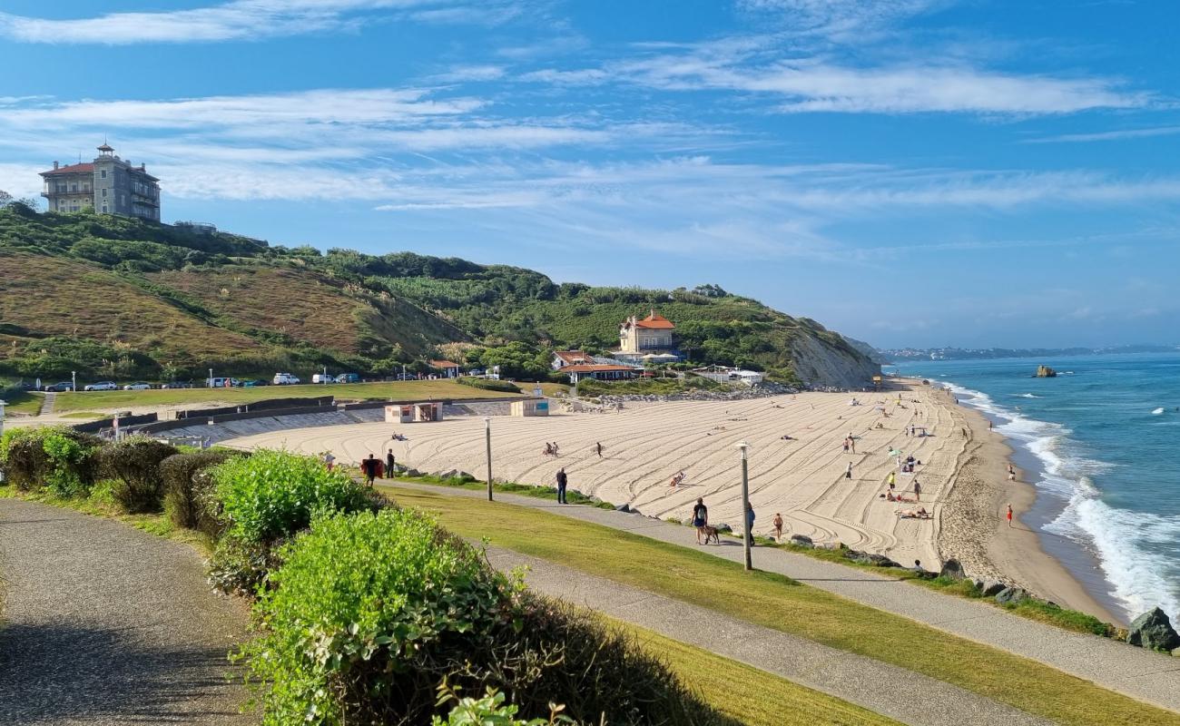 Plage d'Ilbarritz'in fotoğrafı açık bej kum yüzey ile