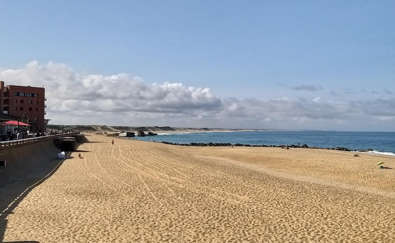 Plage de la Savane'in fotoğrafı açık bej kum yüzey ile