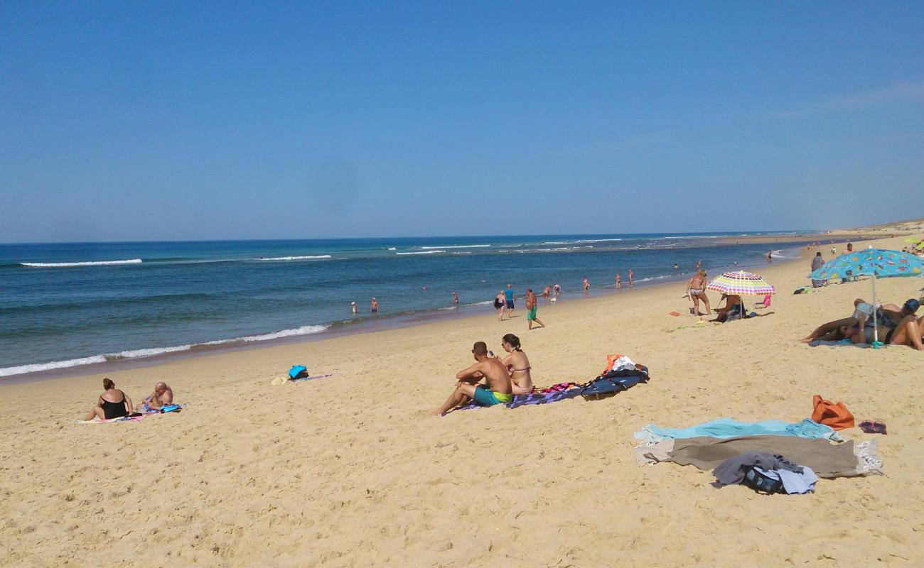 Moliets Plajı'in fotoğrafı beyaz kum yüzey ile